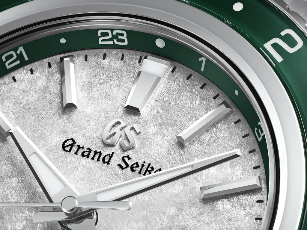 Grand Seiko Coleccion Sport Hi Beat 9S86 GMT Debajo del Reloj